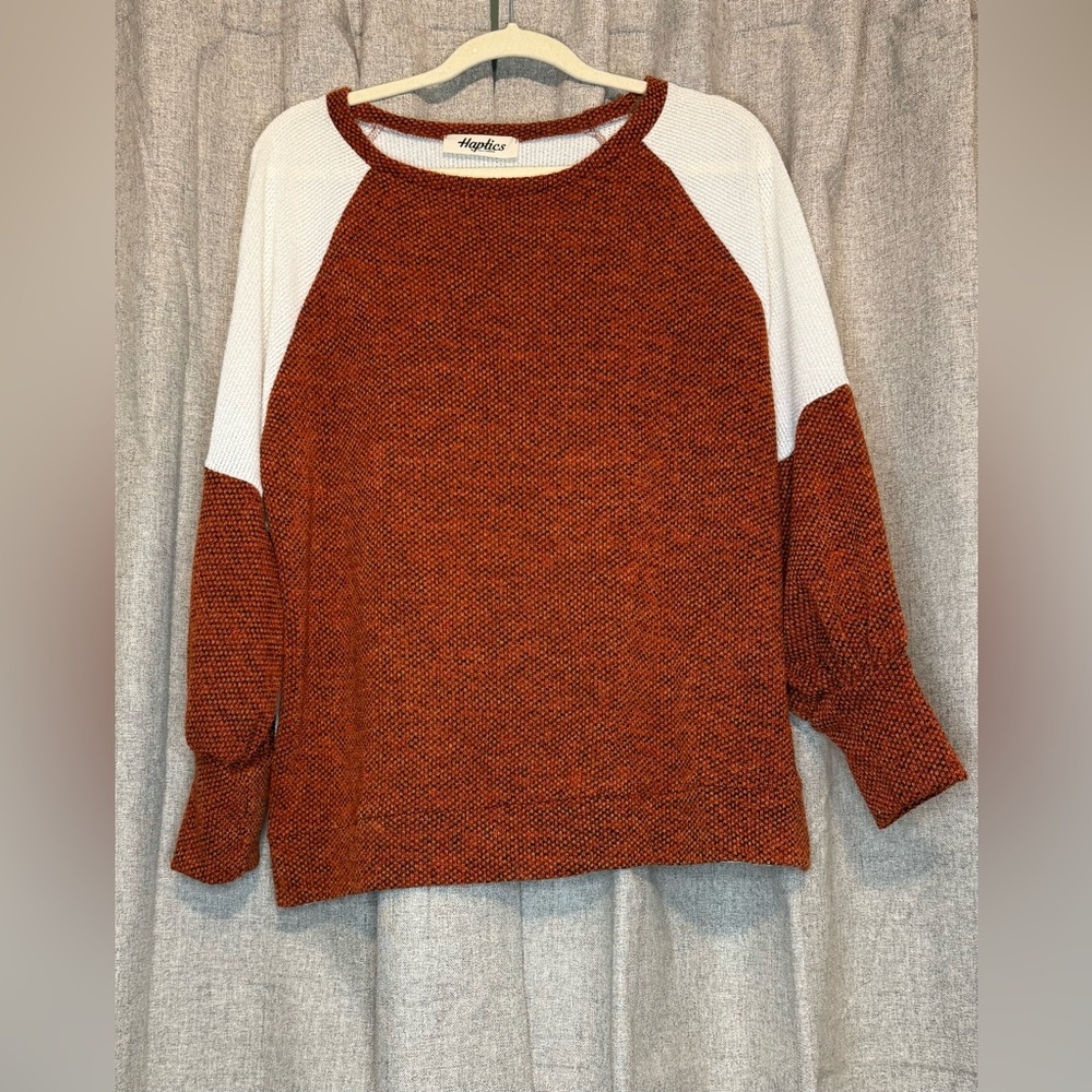 Hayden Women's Rust and White Top